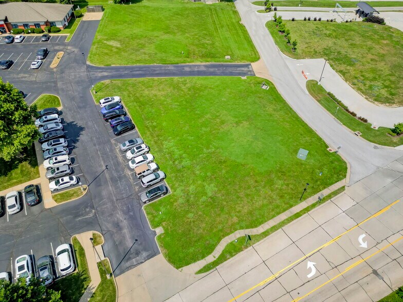More Photos Of Cave Springs Estate, Saint Peters Land For Sale