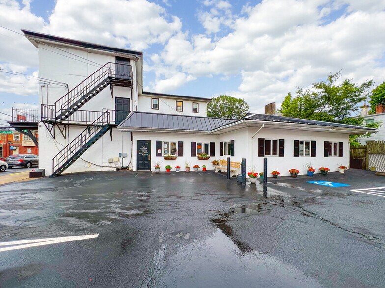 More Photos Of 100 W Maple Ave, Langhorne Restaurant For Sale