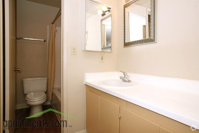 More Photos Of 1400 Fulton Ave, Sacramento Apartments For Sale