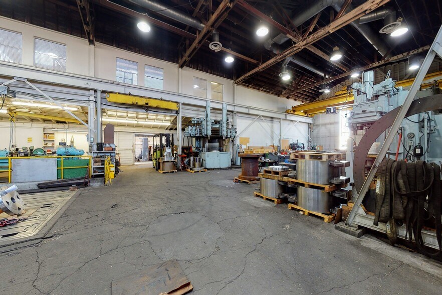 More Photos Of 3400-3470 Randolph St, Huntington Park Warehouse For Lease