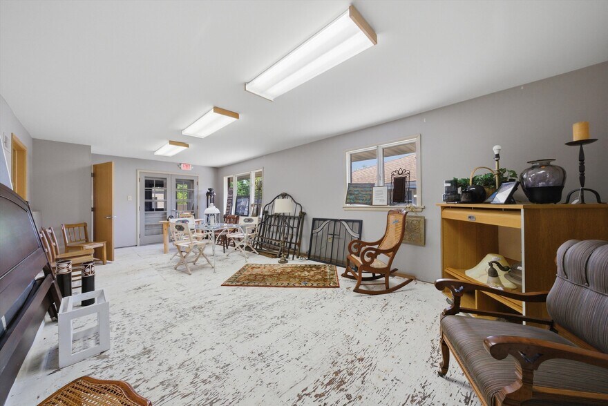 More Photos Of 2304 Plainfield Rd, Crest Hill Medical For Sale