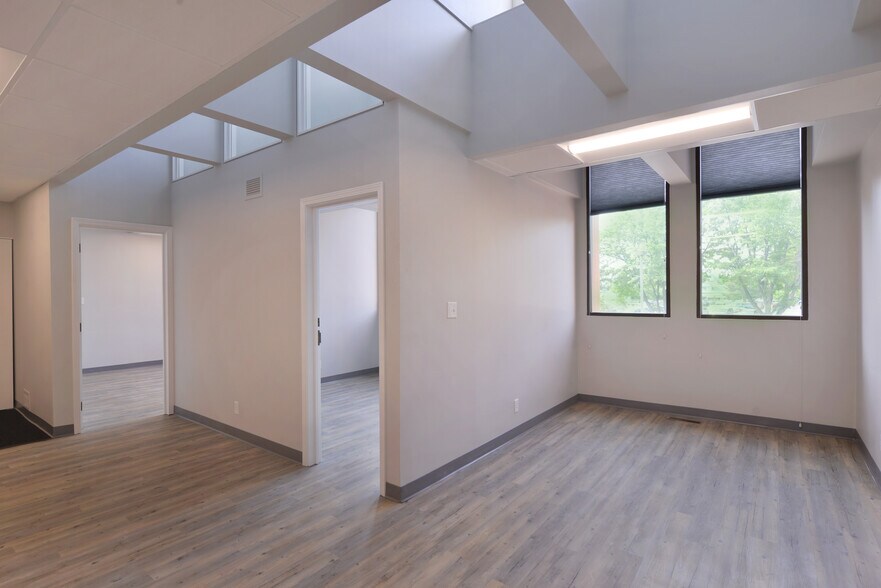 More Photos Of 149 W Harvard St, Fort Collins Office For Lease