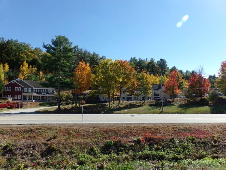 More Photos Of 401 Gilford Ave, Gilford Medical For Lease