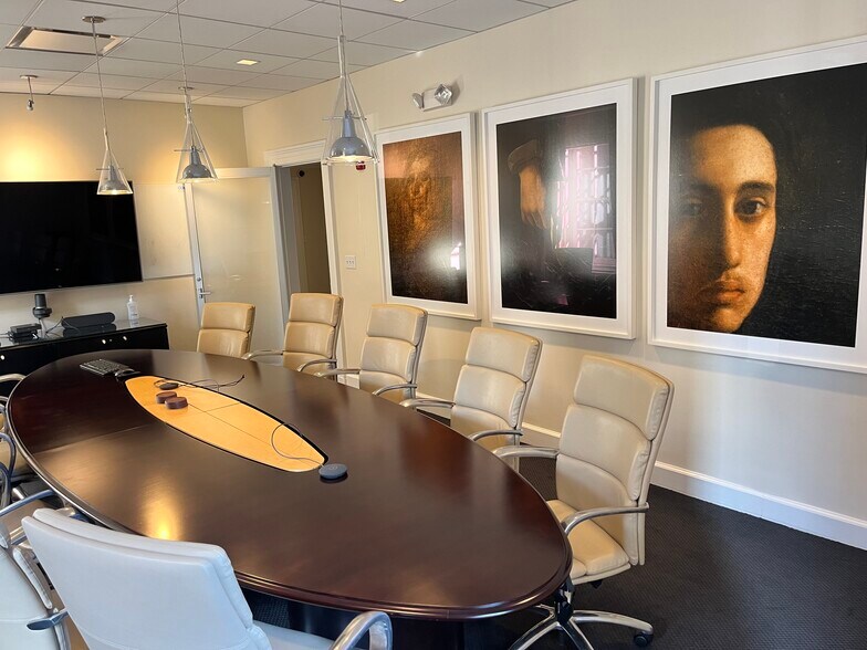 More Photos Of 6 Suburban Ave, Stamford Office For Lease