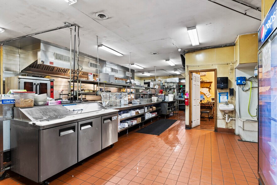 More Photos Of 487 E King St, Shippensburg Restaurant For Sale