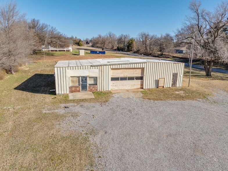 More Photos Of 12373 NE 23rd St, Choctaw Warehouse For Sale