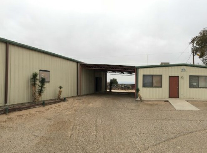 More Photos Of 200 O T Smith Rd, Tornillo Warehouse For Sale