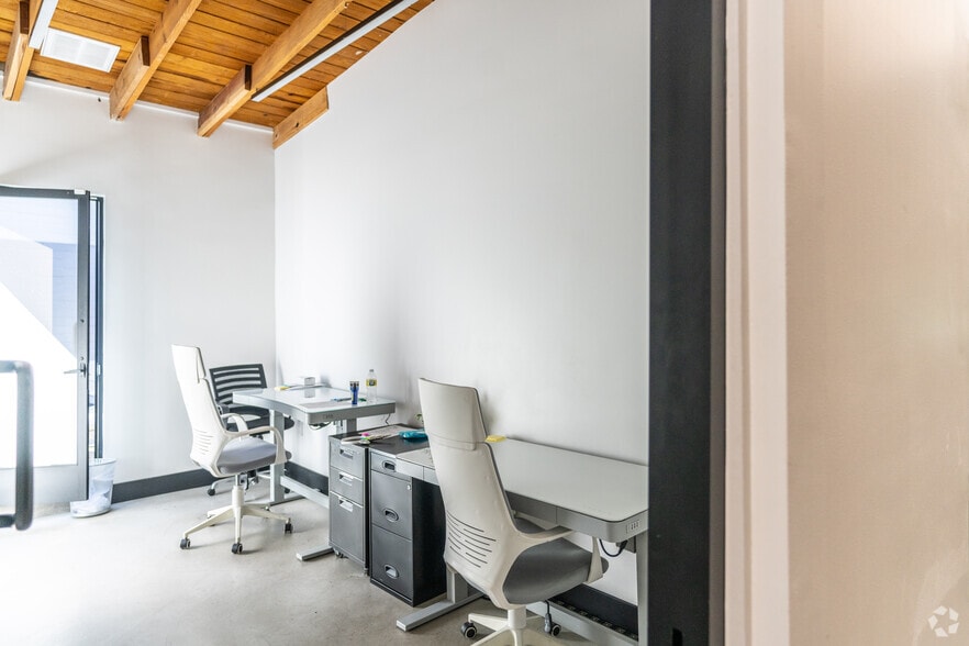 More Photos Of 3951 Higuera St, Culver City Loft Creative Space For Sale