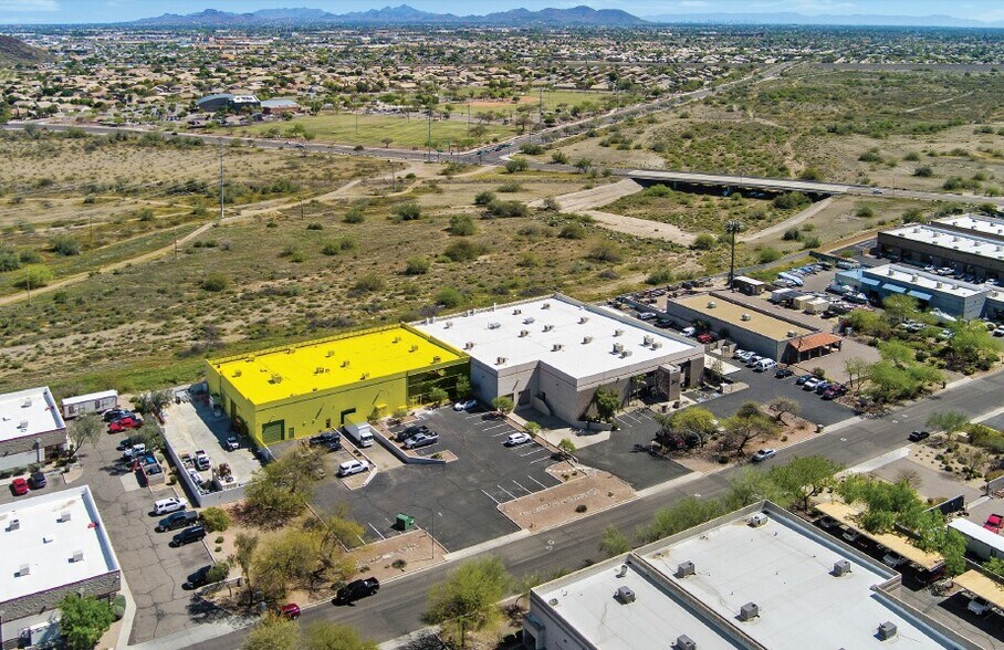 Primary Photo Of 23639 N 35th Dr, Glendale Manufacturing For Lease