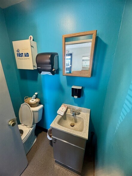 More Photos Of 8062 US Route 127, Greenville Flex For Sale