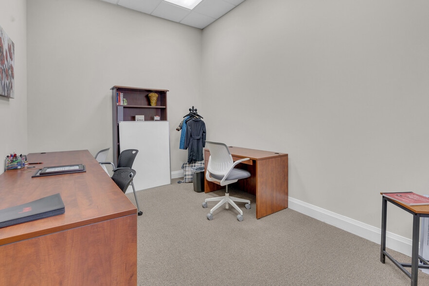 More Photos Of 111 Sunset Ave, Asheboro Office Residential For Sale