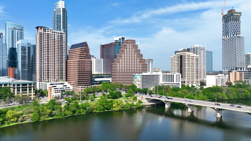 Primary Photo Of 111 Congress Ave, Austin Coworking Space