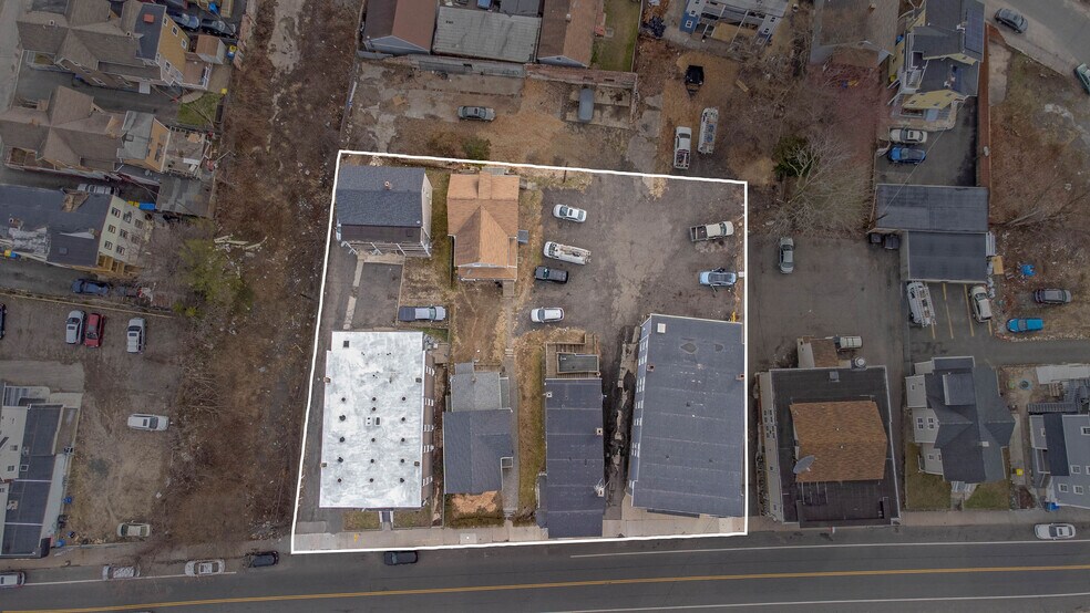 More Photos Of 701-703 S Main St, Waterbury Apartments For Sale