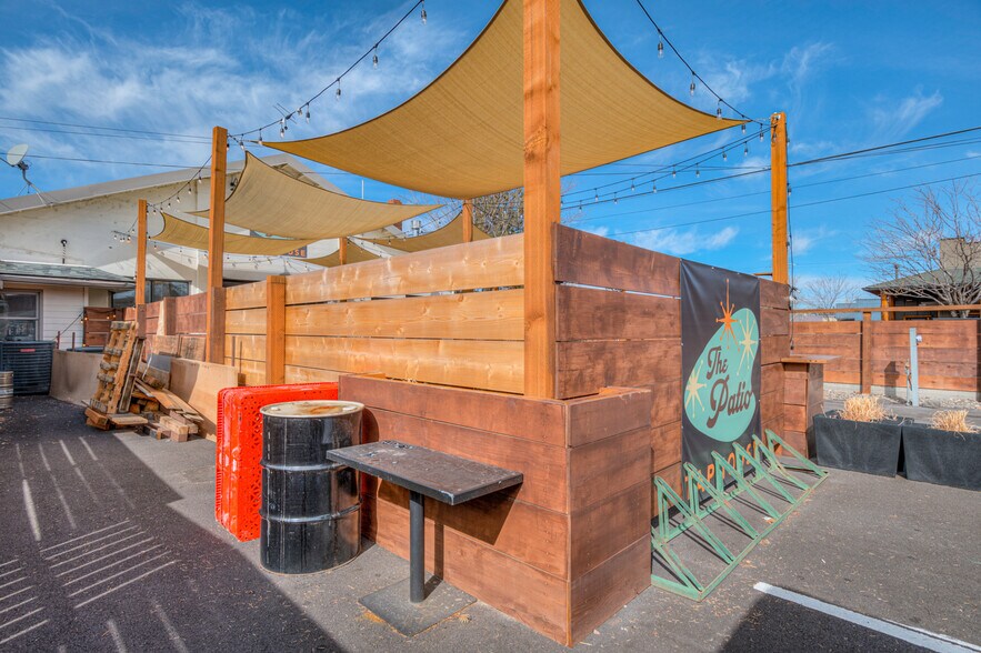 More Photos Of 420 N Main St, Prineville Restaurant For Lease