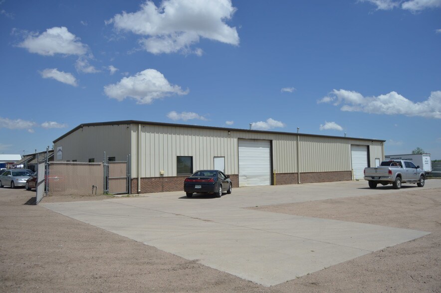 More Photos Of 3026 1st Ave, Greeley Warehouse For Sale