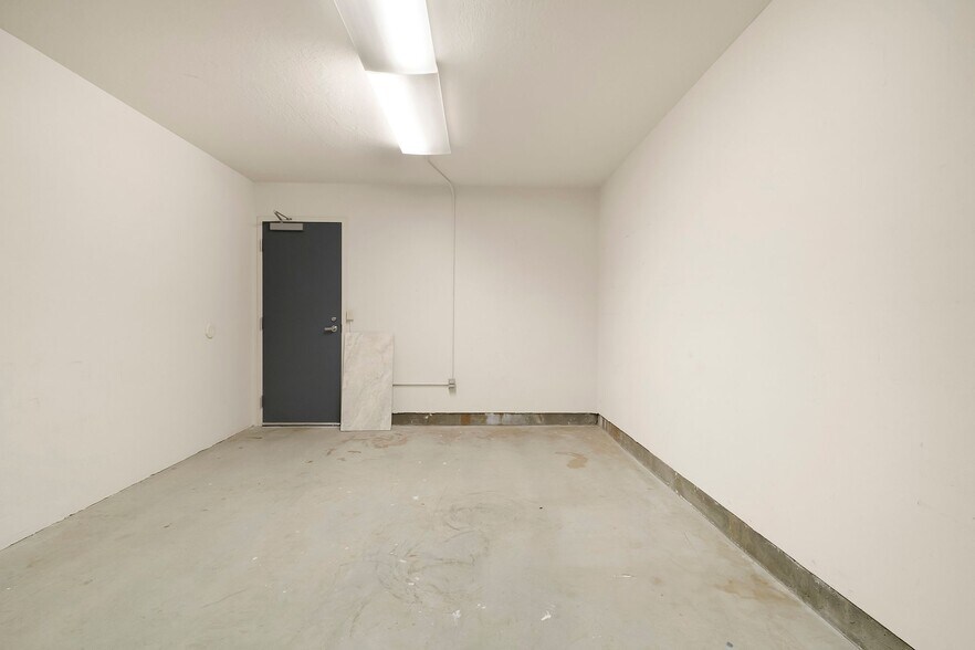 More Photos Of 500 W East Ave, Chico Office For Sale