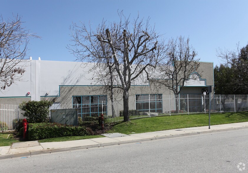 More Photos Of 560 Union Ave, Pomona Warehouse For Sale