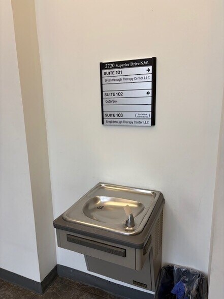 More Photos Of 2720 Superior Dr NW, Rochester Office For Lease