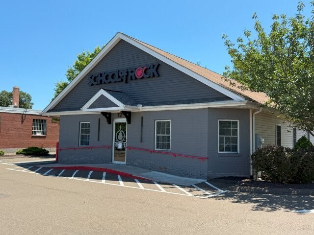 More Photos Of , North Haven Unknown For Sale