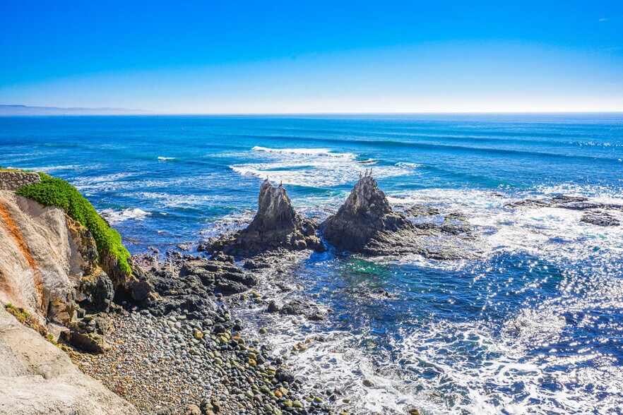More Photos Of 3850 Carretera Libre, Baja California Hotel For Sale