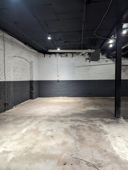 More Photos Of 13-31 New York Ave, Newark Industrial For Sale