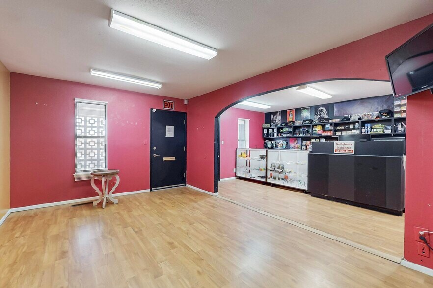 More Photos Of 516 Chama St NE, Albuquerque Office For Sale