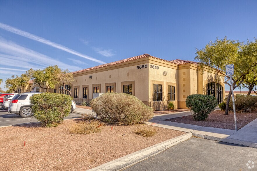 More Photos Of 3650 N Rancho Dr, Las Vegas Medical For Lease