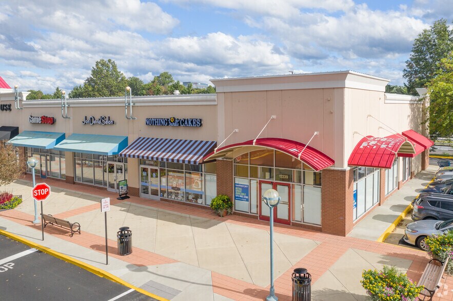 More Photos Of 12189-12239 Fair Lakes Promenade Dr, Fairfax Freestanding For Lease