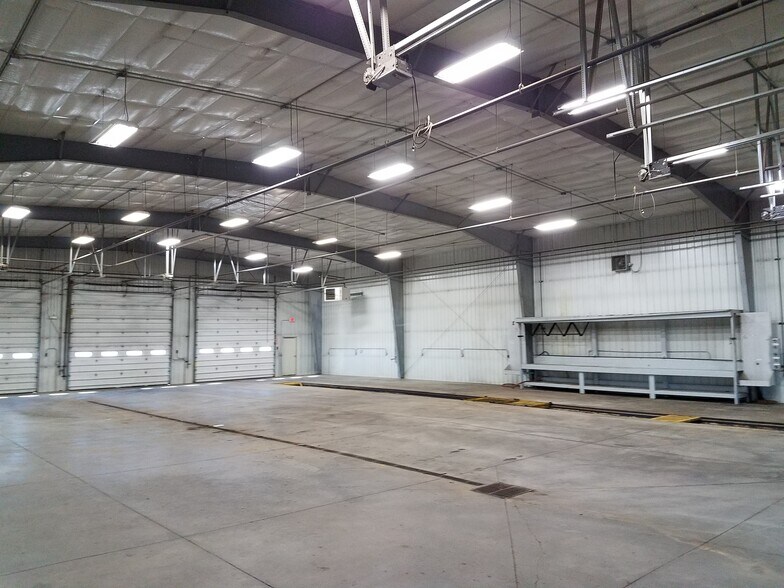 More Photos Of 602 Elm St, Tioga Warehouse For Sale
