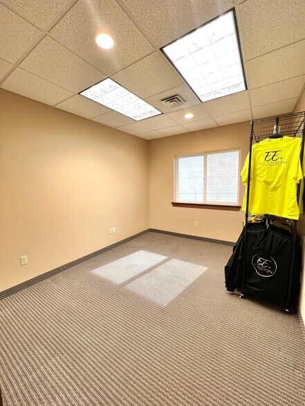 More Photos Of 1212 Columbia Park Trl, Richland Office For Lease