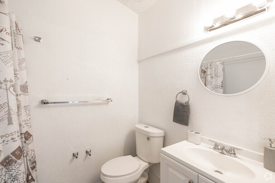 More Photos Of 21380 Hwy 27, Lake Wales Apartments For Sale