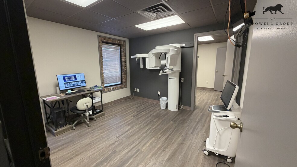 More Photos Of 5730 66th St, Lubbock Medical For Sale