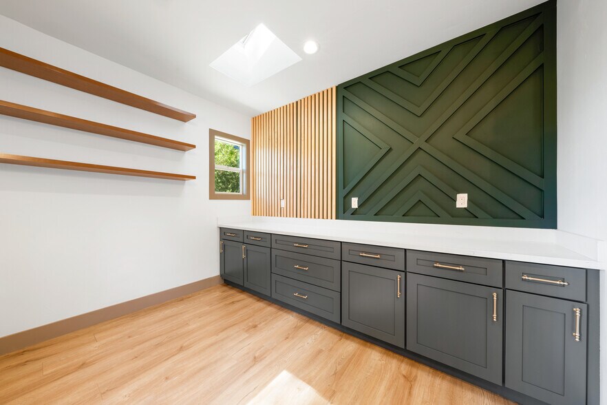More Photos Of 14268 CA-160, Isleton Apartments For Sale