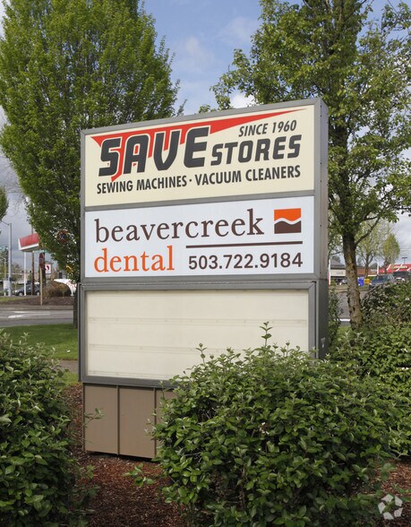 More Photos Of 1607 Beavercreek Rd, Oregon City Office For Sale
