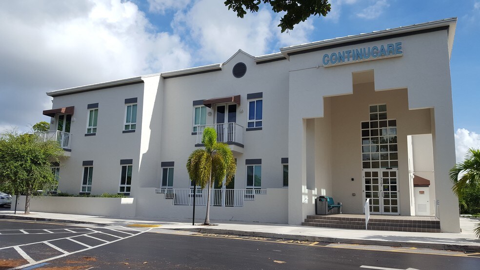 More Photos Of 7101 W McNab Rd, Tamarac Medical For Lease