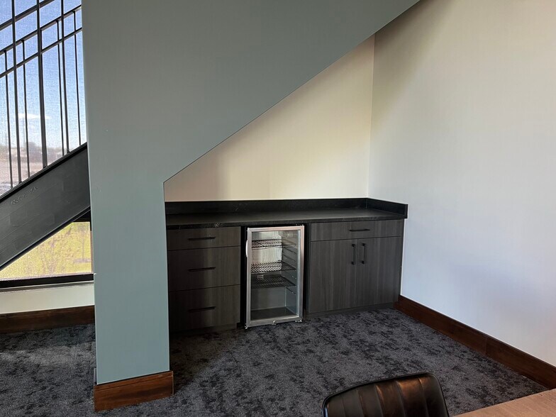 More Photos Of 3202 W 5000 S, Rexburg Office For Lease