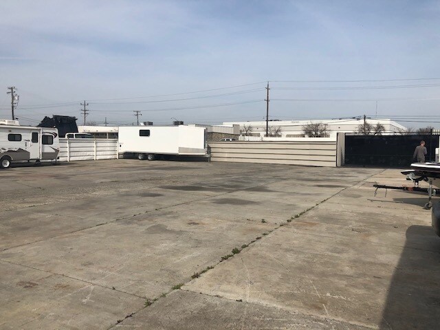 More Photos Of 8540 Elder Creek Rd, Sacramento Unknown For Lease