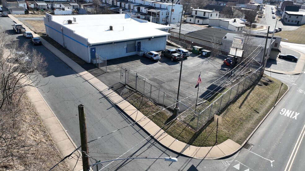 More Photos Of 958 N Penn St, Allentown Warehouse For Sale