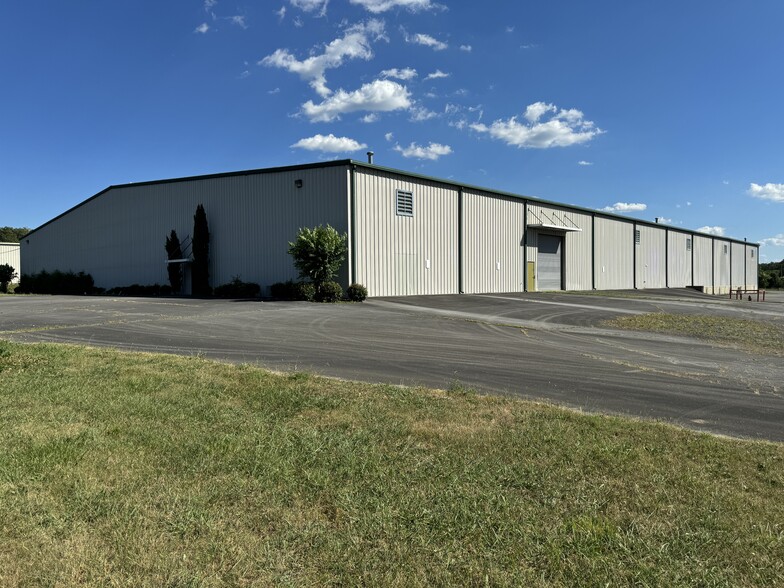 Primary Photo Of 1033 Union Grove Rd SE, Adairsville Warehouse For Lease