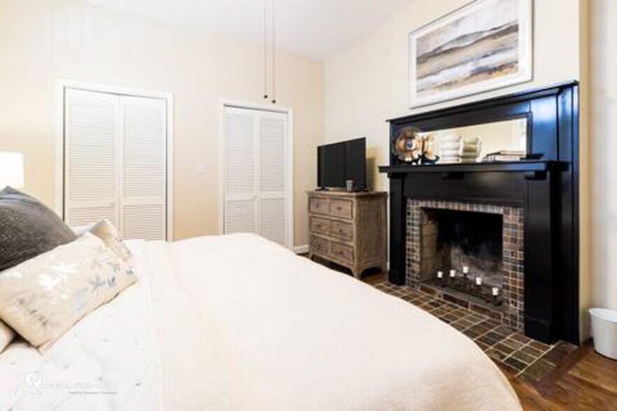 More Photos Of 356 5th St Ne, Atlanta Multifamily For Sale