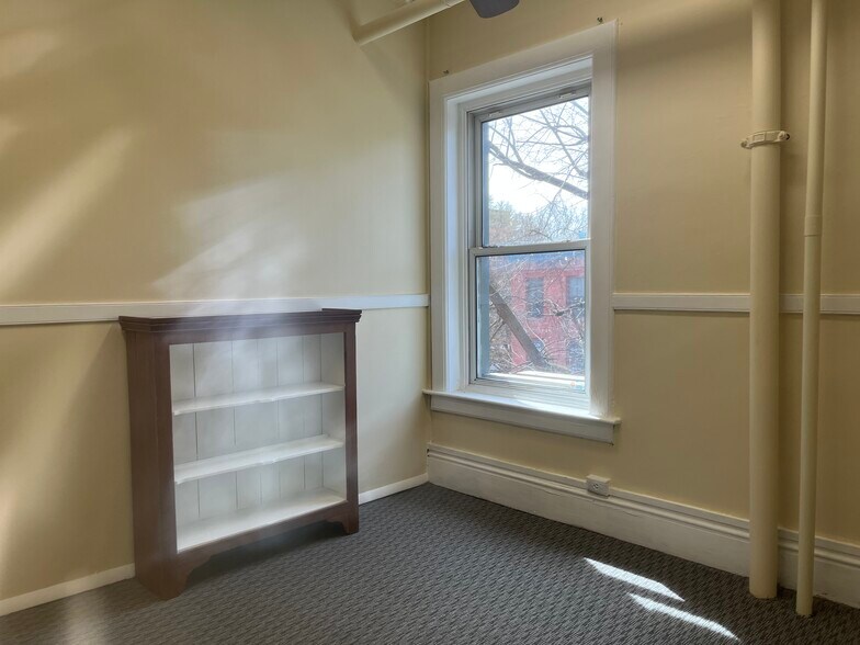 More Photos Of 102 East State Street, Ithaca Loft Creative Space For Lease