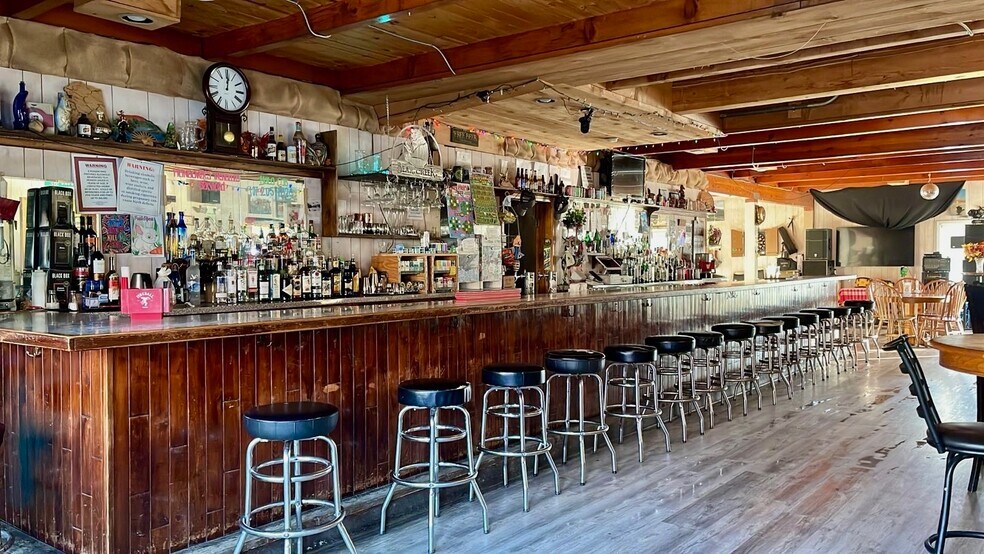 More Photos Of 253 Main St, Seldovia Specialty For Sale