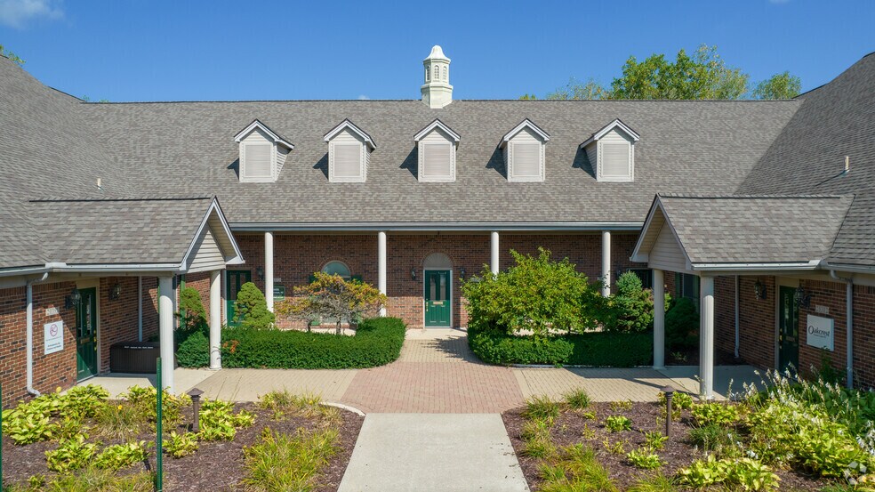 More Photos Of 20302-20392 Eureka Rd, Taylor Office For Lease