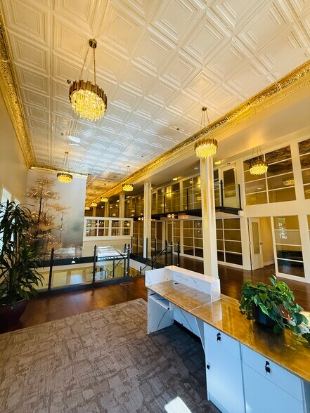 More Photos Of 447 State St, Salem Apartments For Lease