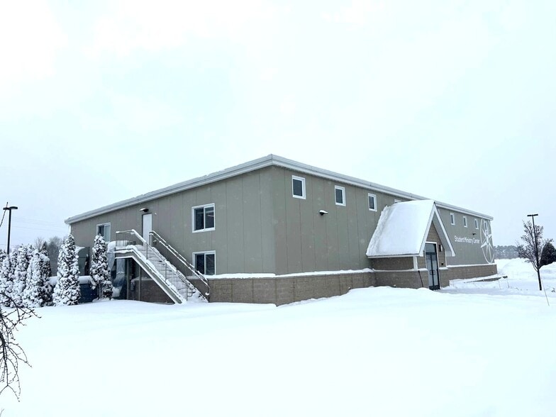 More Photos Of 4975 E Traverse Hwy, Traverse City Specialty For Lease