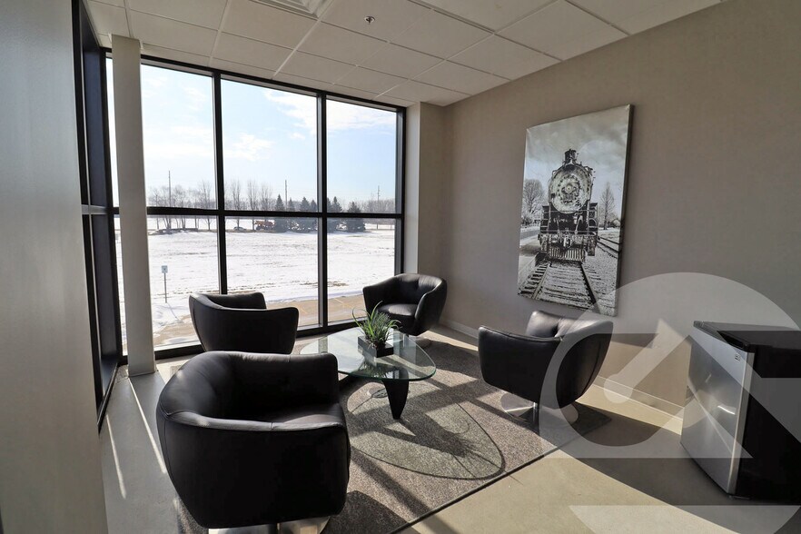 More Photos Of 51223 Quadrate Dr, Macomb Township Warehouse For Lease