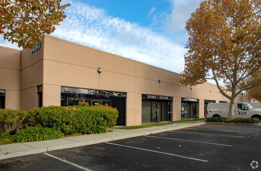 More Photos Of 1310 Tully Rd, San Jose Unknown For Lease