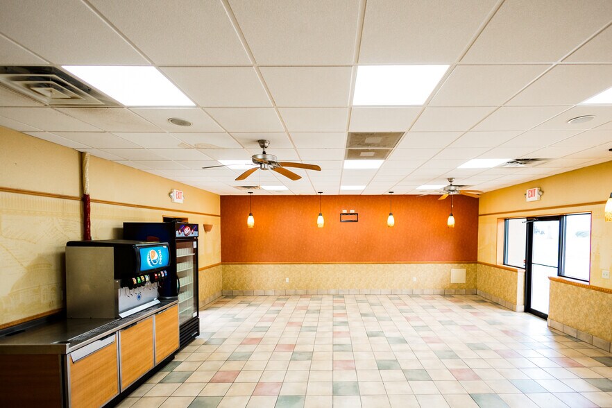 More Photos Of 417 N Saint John St, Bethany Restaurant For Sale