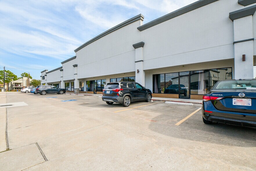 More Photos Of 2201 Thompson Rd, Richmond Unknown For Lease