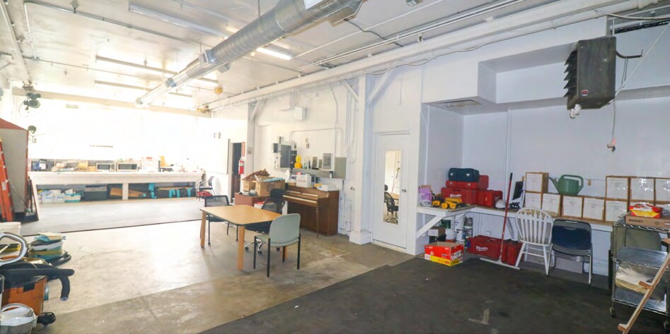 More Photos Of 286 12th St, San Francisco Flex For Lease